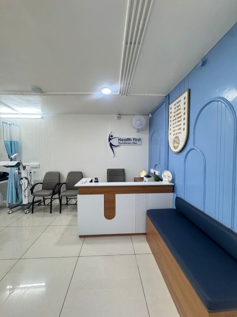 Reception & Patient Lounge Area