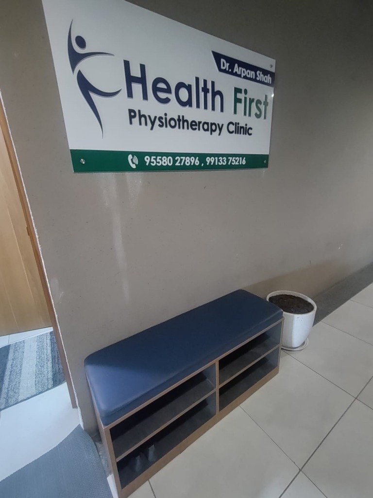 Patient Waiting Bench & Helpline Board
